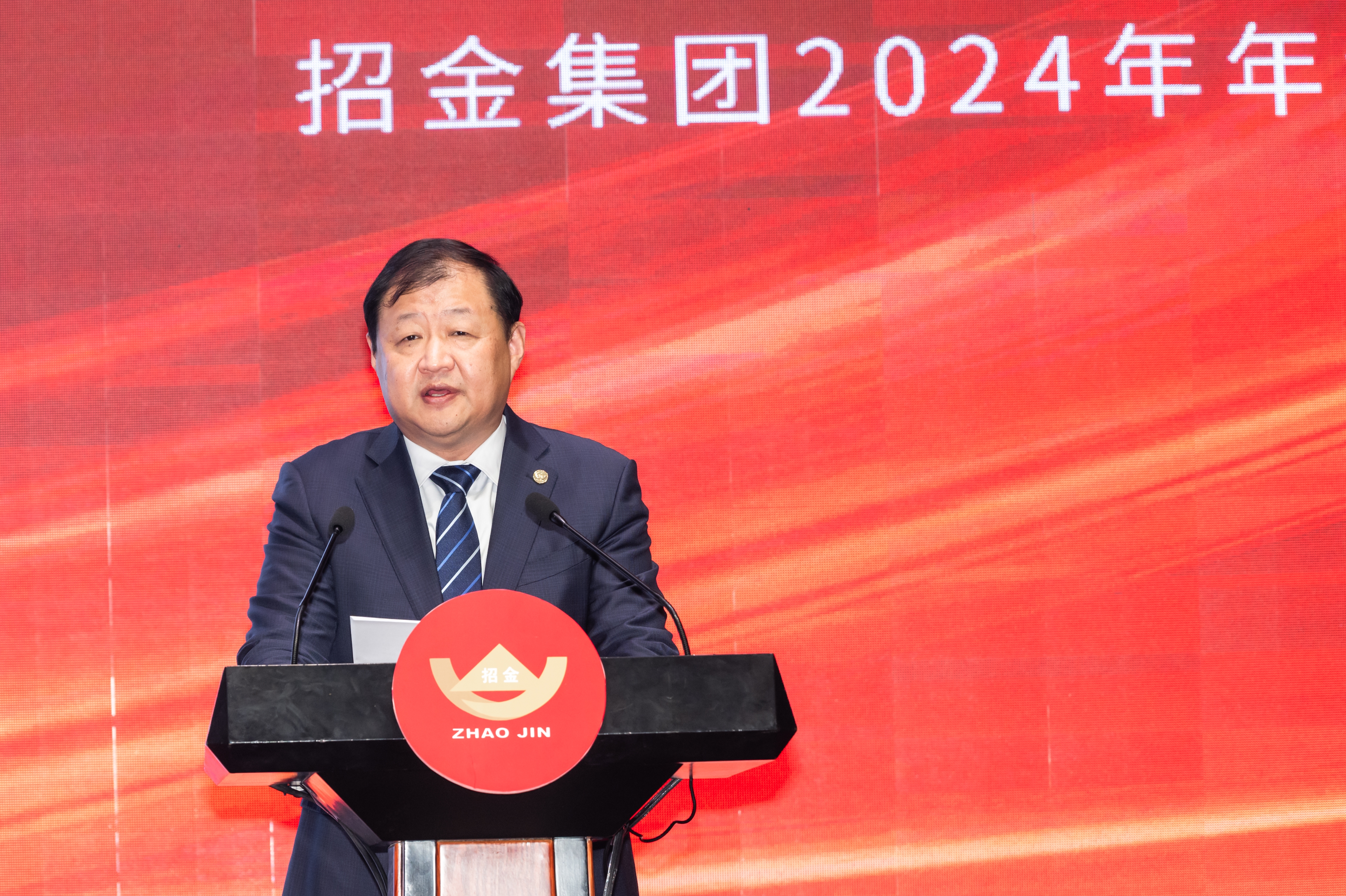 王乐译1.jpg